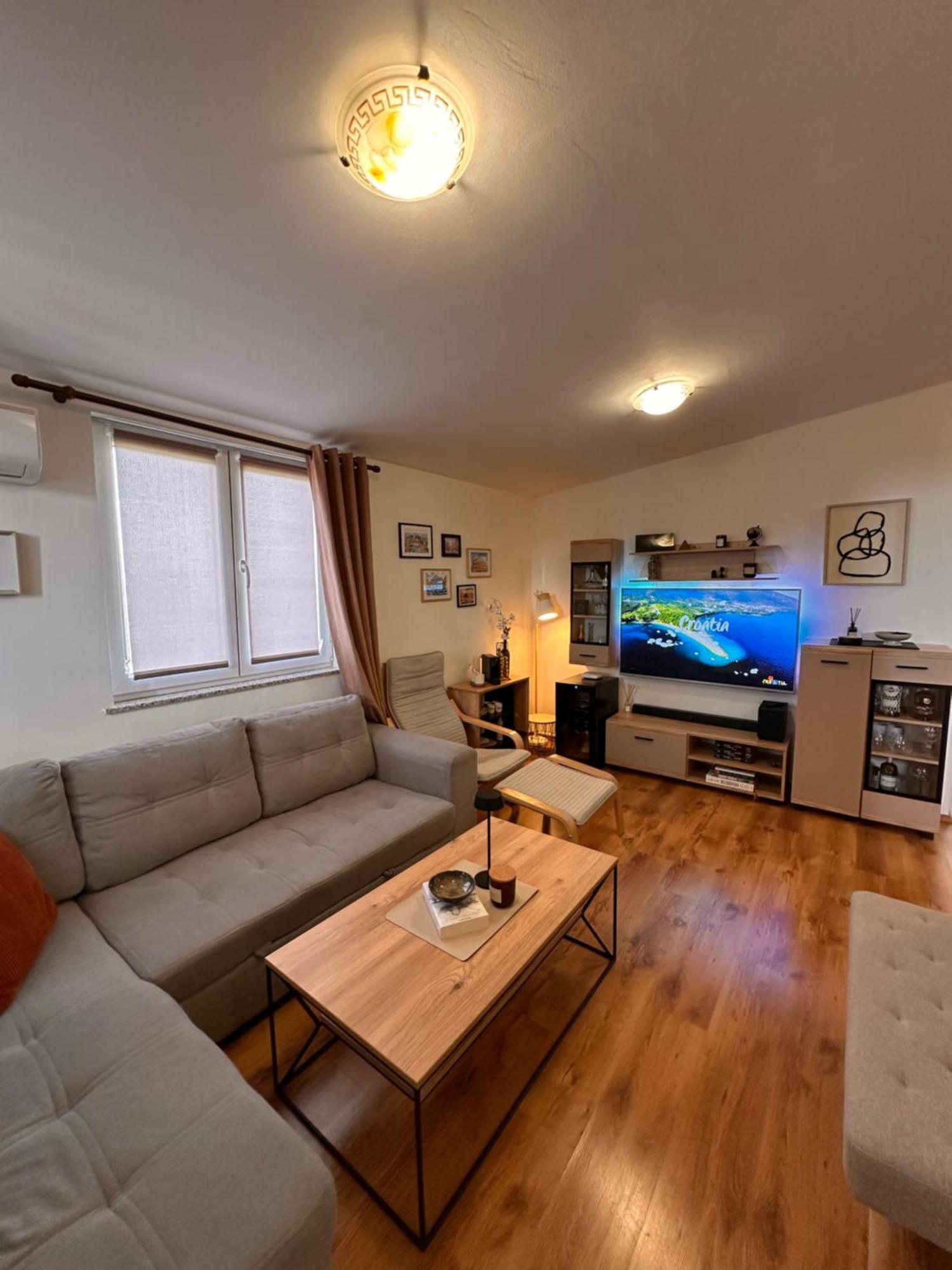 Apartments Roko Pridraga Εξωτερικό φωτογραφία