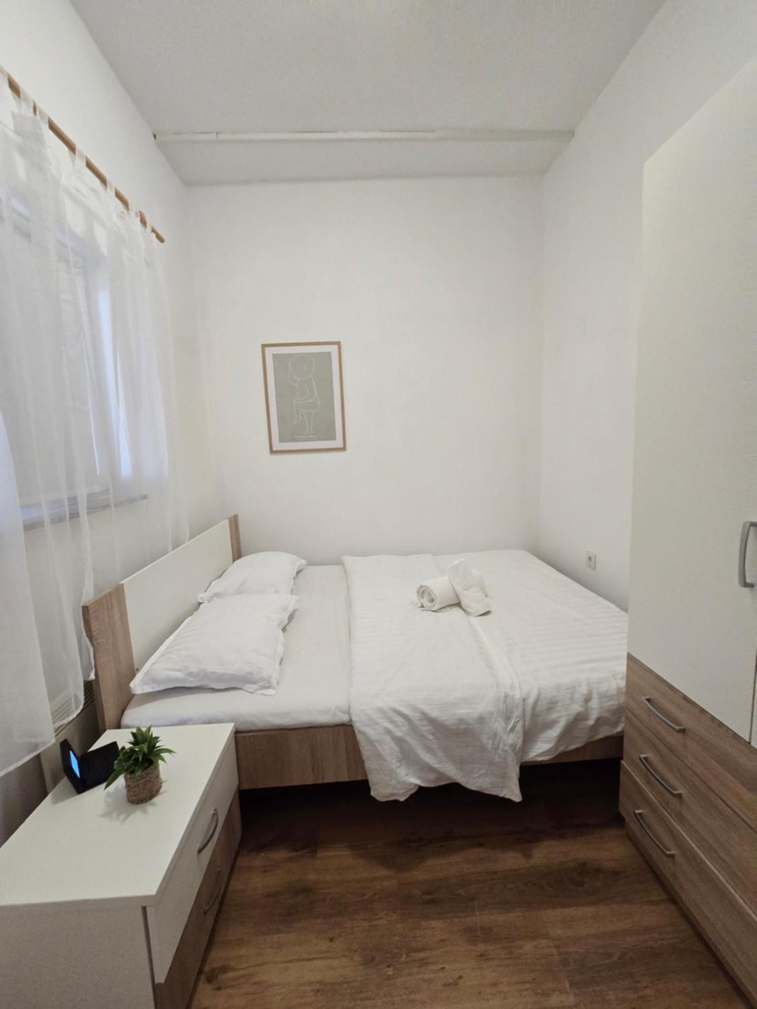 Apartments Roko Pridraga Εξωτερικό φωτογραφία