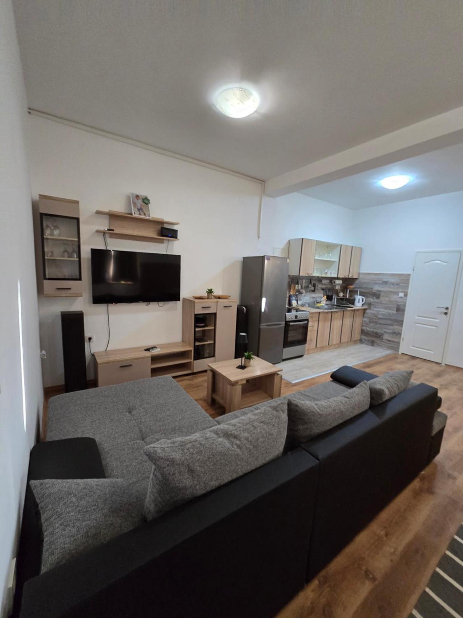 Apartments Roko Pridraga Εξωτερικό φωτογραφία